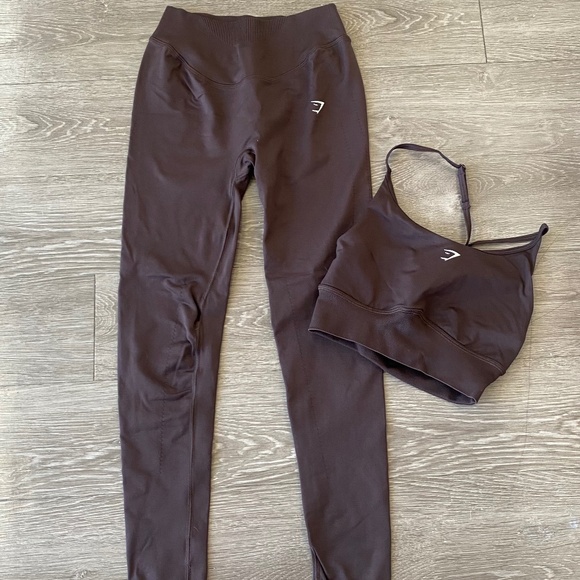 Gymshark Pants - Gymshark Leggings and Sports bra